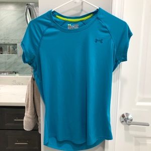 blue under armor athletic work out top